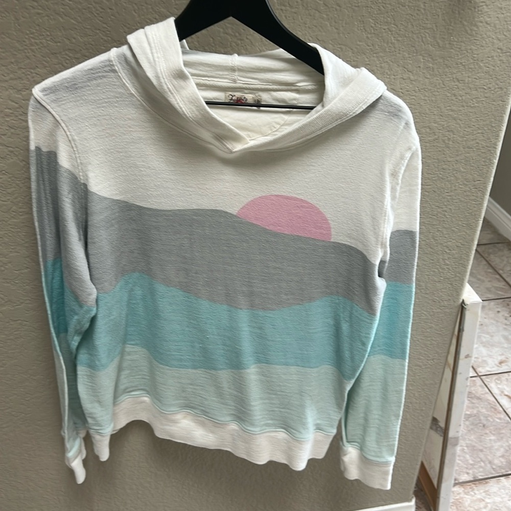 Adorable fahert hoodie. Gently worn and very soft